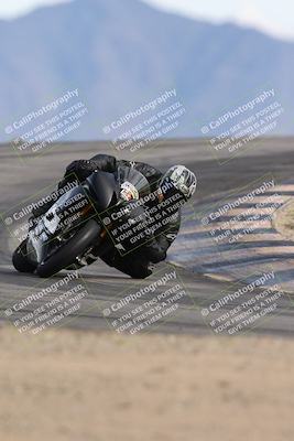 media/Nov-16-2025-Race Pace (Sun) [[8c5fa54630]]/Verified Riders/8-Turn 12 (120pm)/